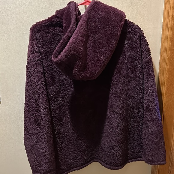 Pink Victoria Secret Sherpa hoodie Pullover - Picture 5 of 5